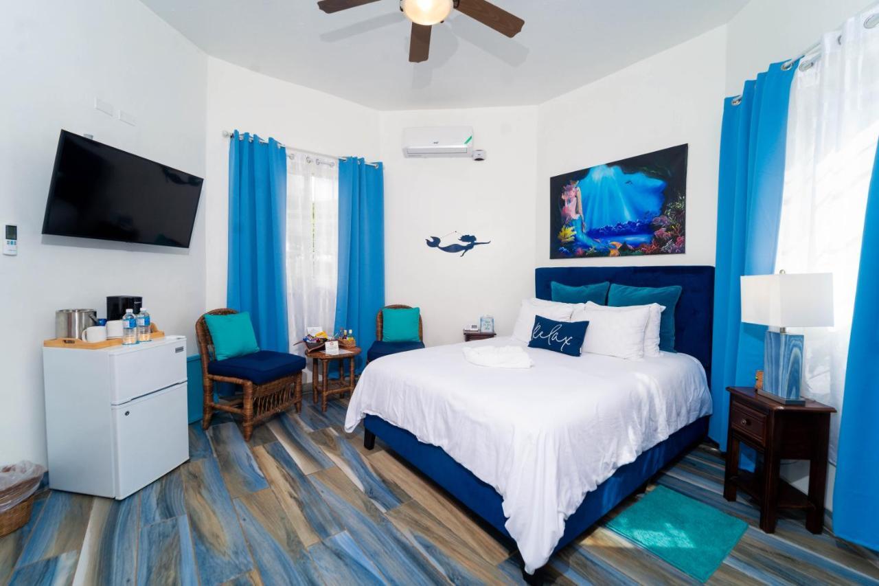 Blue Skies Beach Resort Negril Bagian luar foto